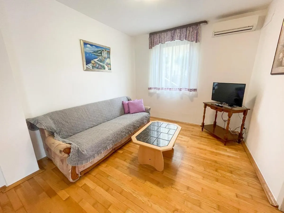 Apartman Knezevic Jadranovo Croatia